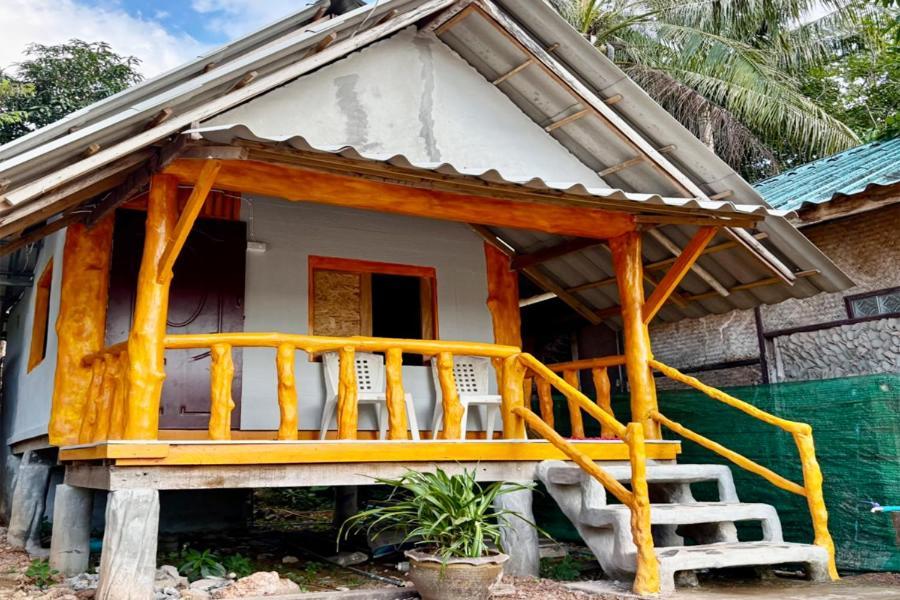 I Daa Pra-Ea Guesthouse Ko Lanta エクステリア 写真